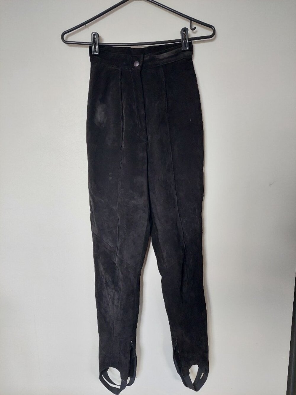 Danier Women's Size 2 Suede High-waisted Stirrup Pants Black VTG
